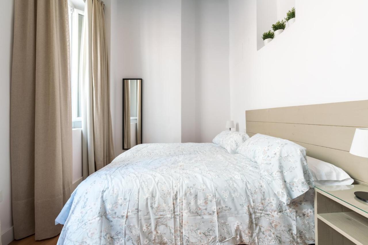 Apartamentos Leoncillos Siviglia Esterno foto