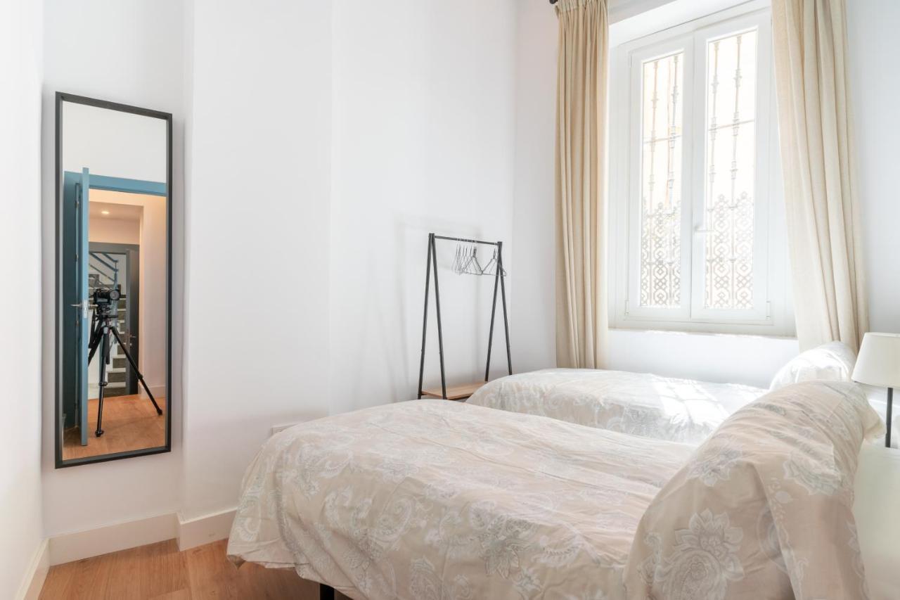 Apartamentos Leoncillos Siviglia Esterno foto